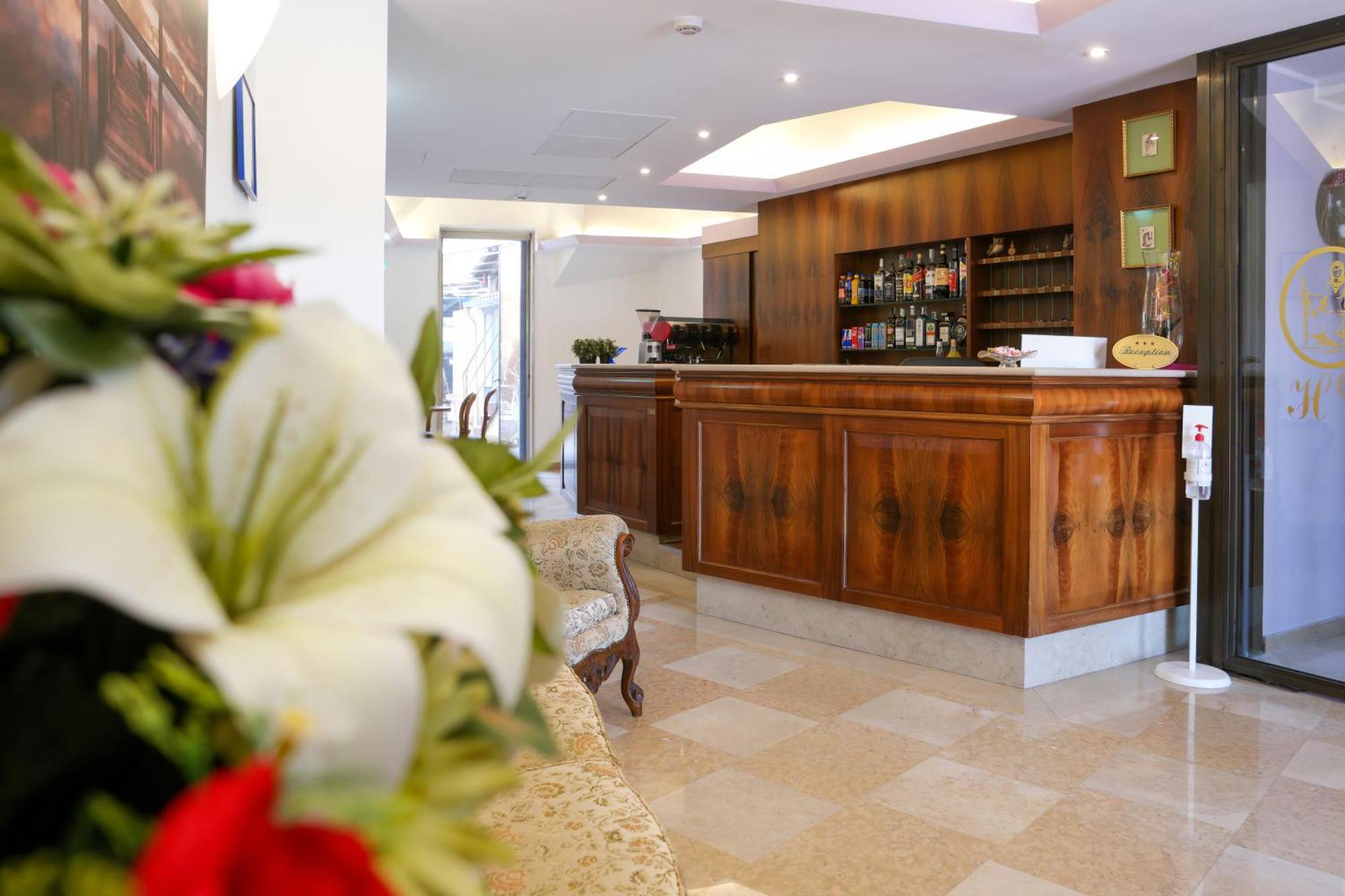 Giustizia Hotel 3*