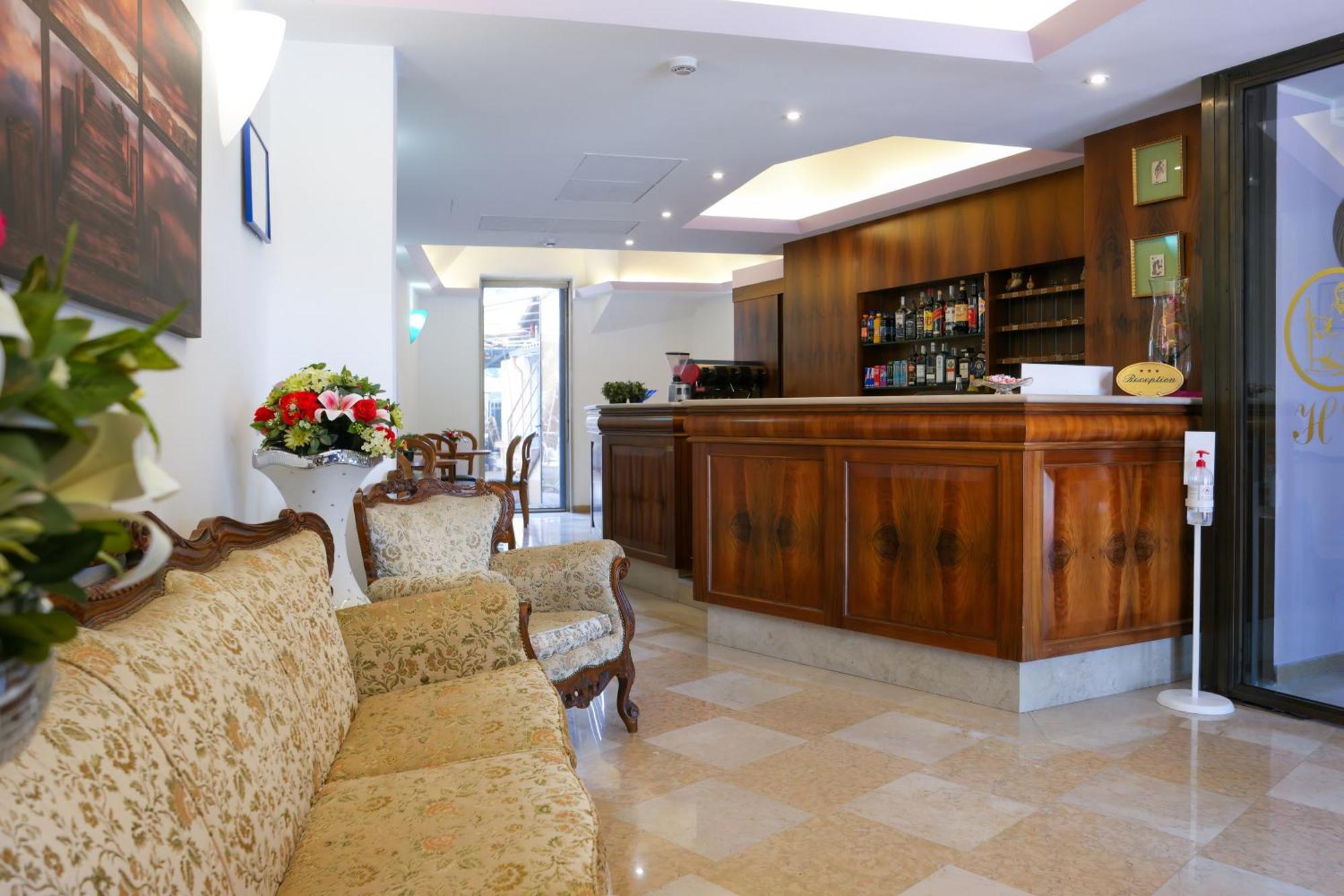 Giustizia Hotel 3*
