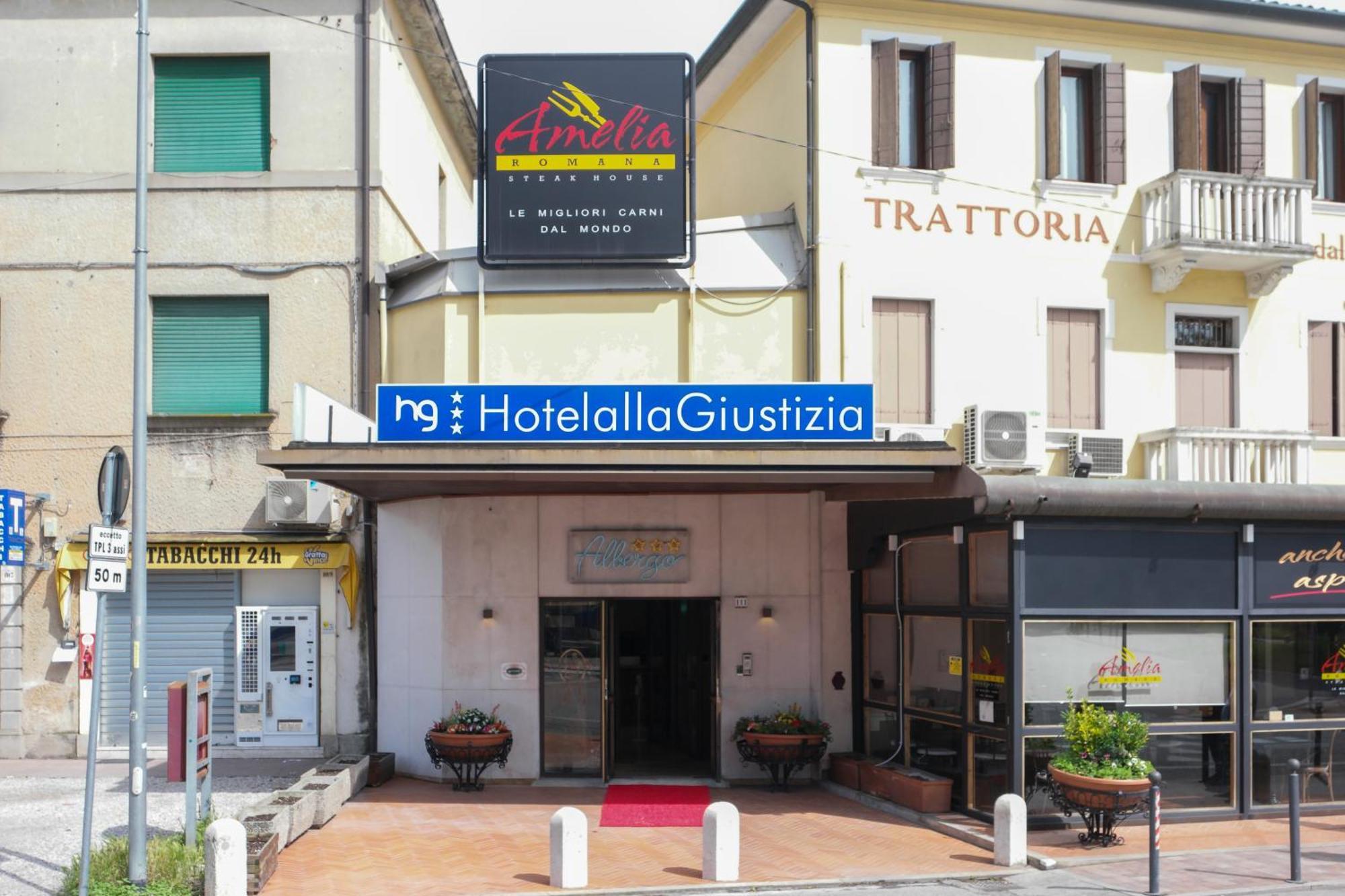 Giustizia Hotel 3*